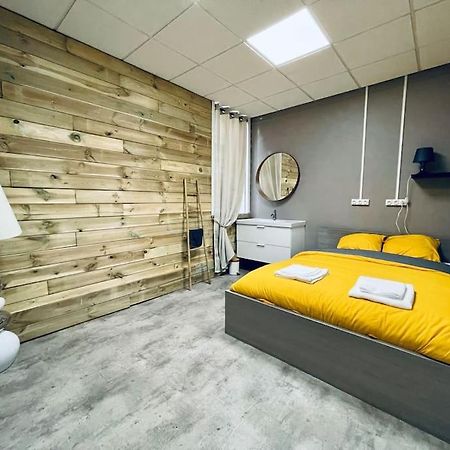 Le Cocon De Sasha - Hyper Centre - Full Climatisation - Proche Gare - 1 Chambre - Canape Convertible - Gere Par Presta-Zen'Services Верден-сюр-Мез Екстер'єр фото